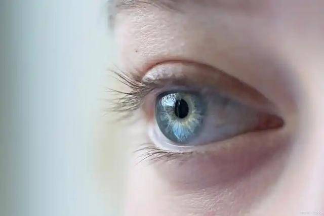 眼睛干澀與長時間吹空調有何關系<strong></p>
<p>室內環境改善
</strong>?如何改善室內環境?:室內環境改善